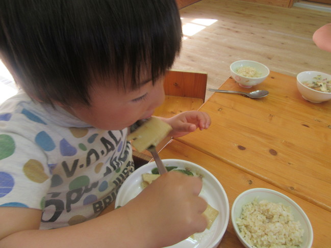 食べる